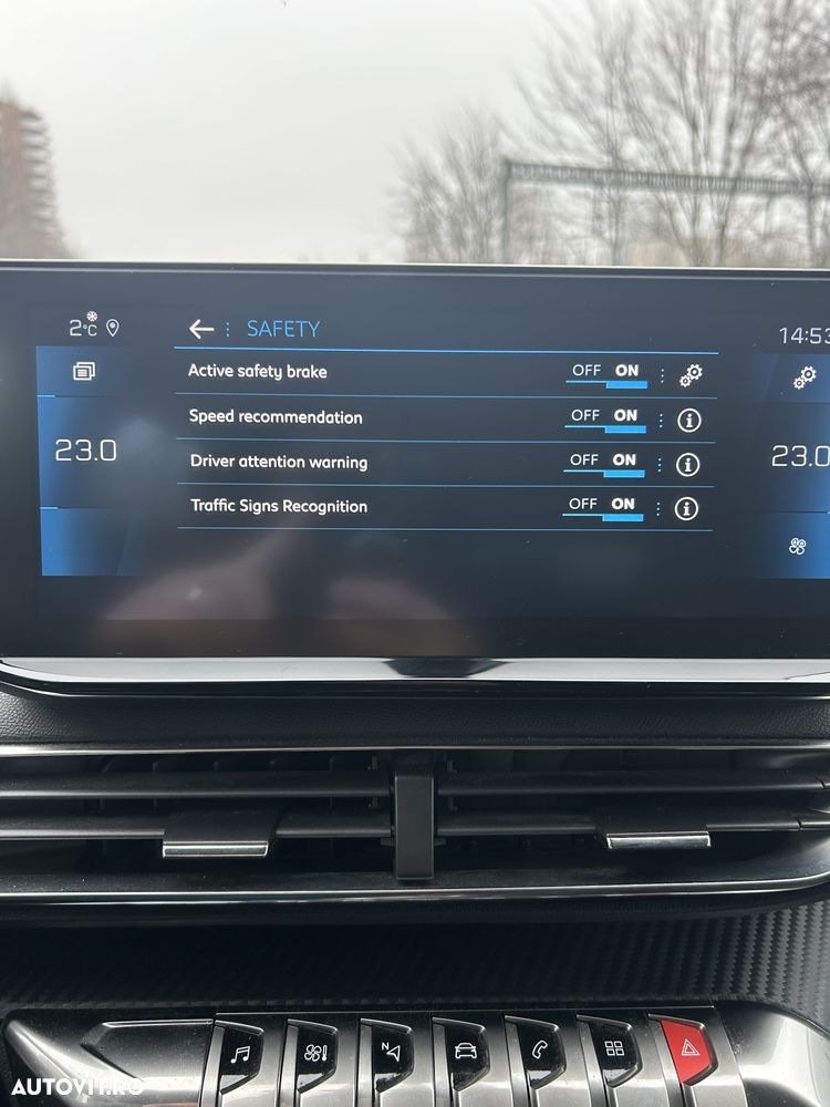 Peugeot 5008 PureTech 130 EAT8 Stop & Start Active Pack - 35