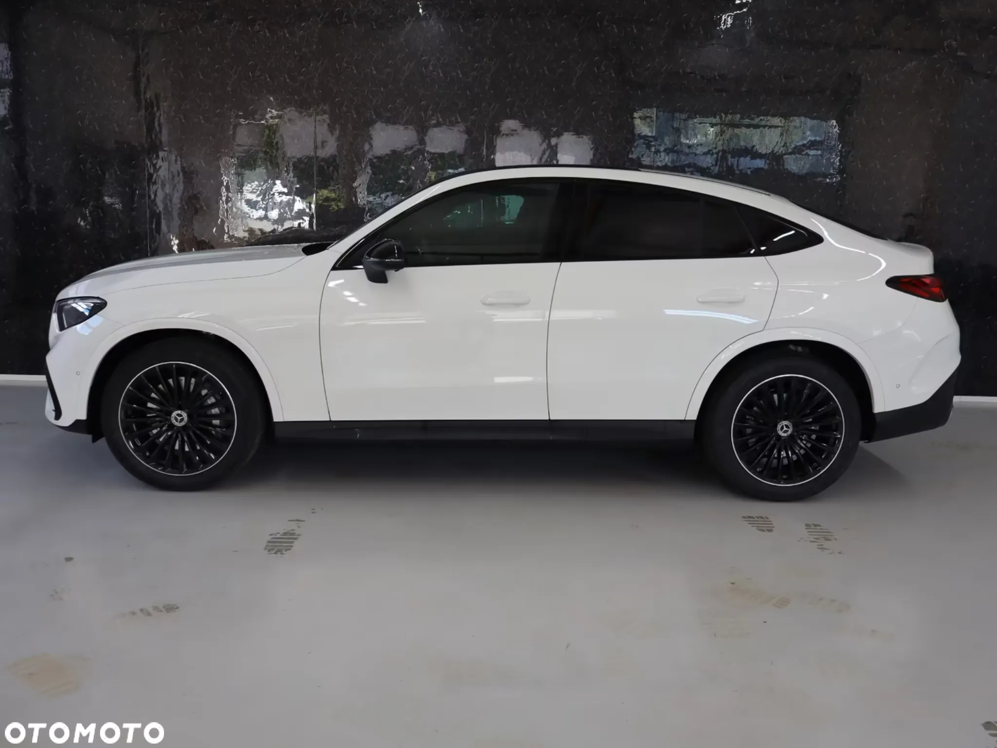 Mercedes-Benz GLC Coupe 220 d mHEV 4-Matic AMG Line - 9