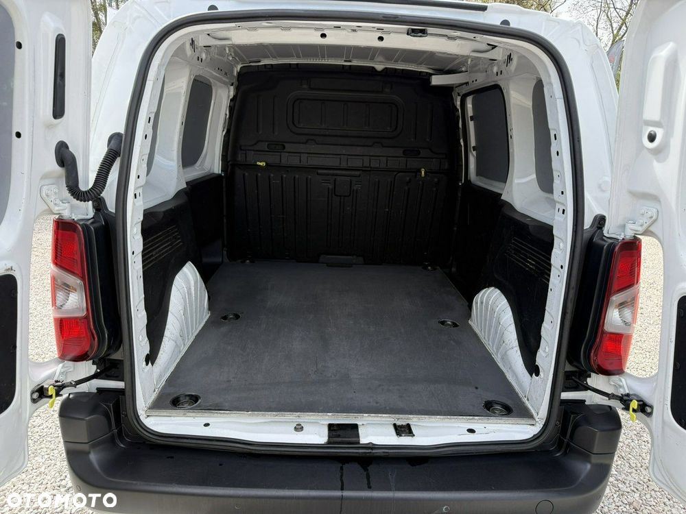 Toyota Proace City - 22
