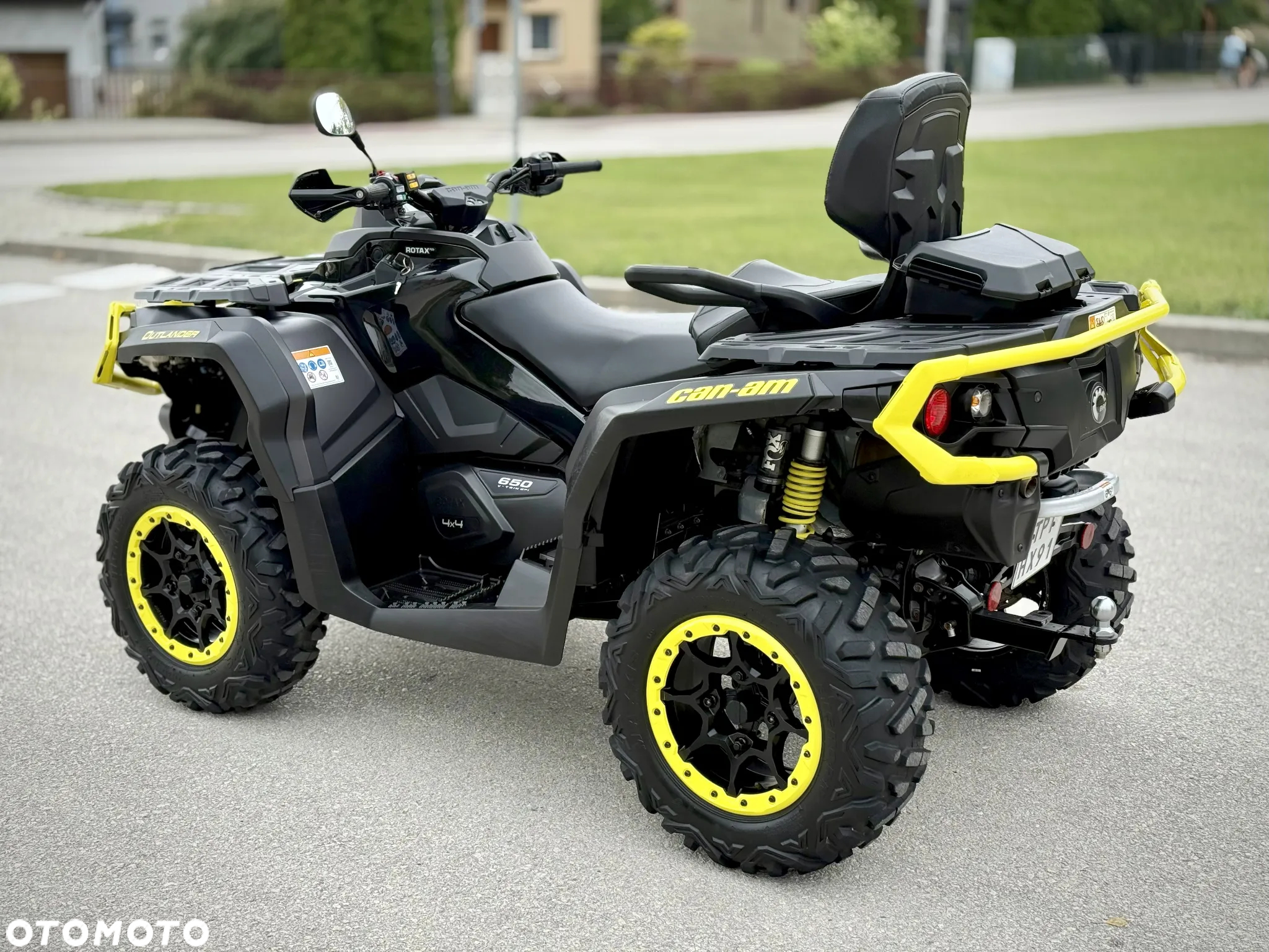 Can-Am Outlander Max