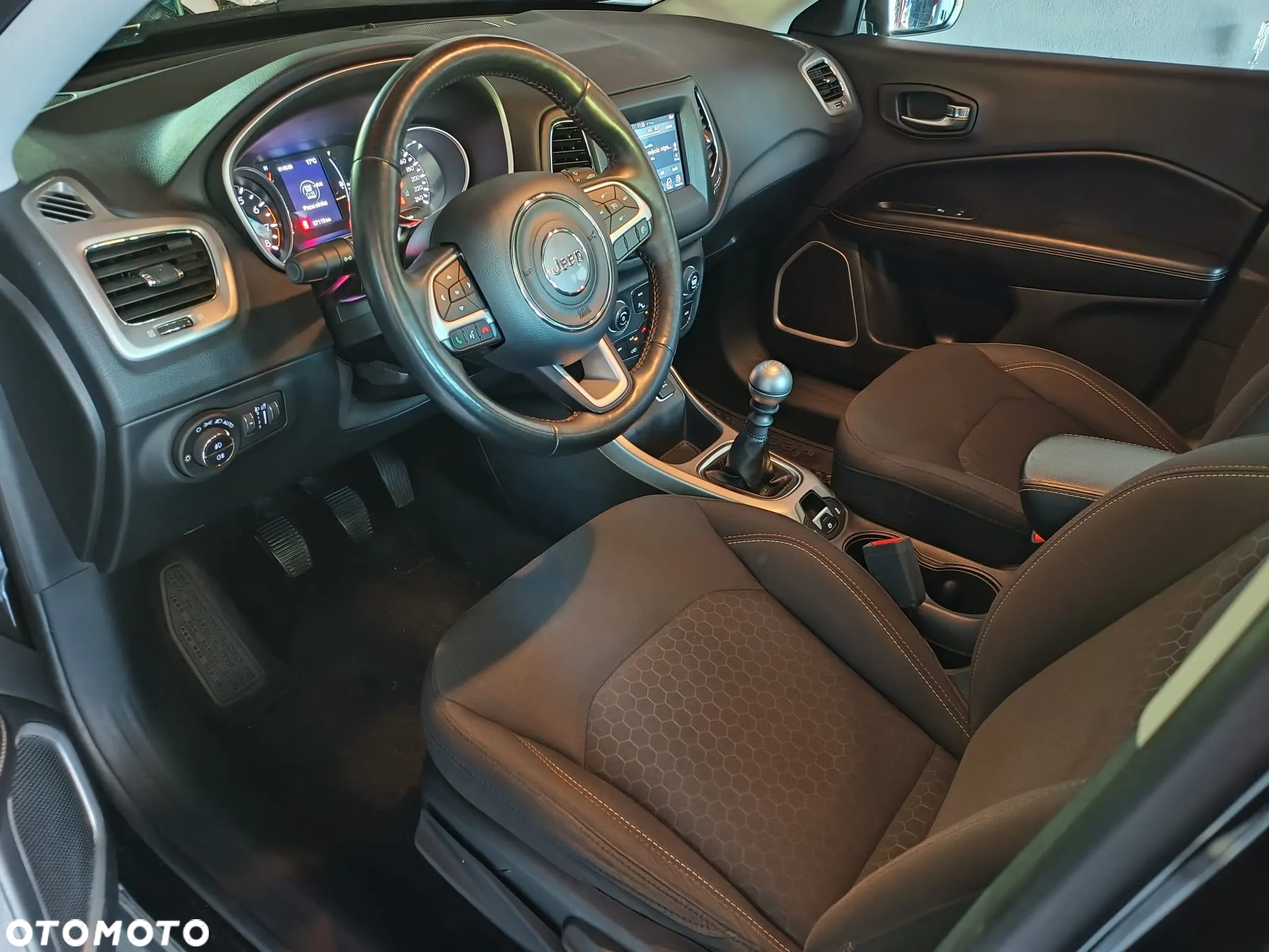 Jeep Compass 1.4 MultiAir Longitude - 20