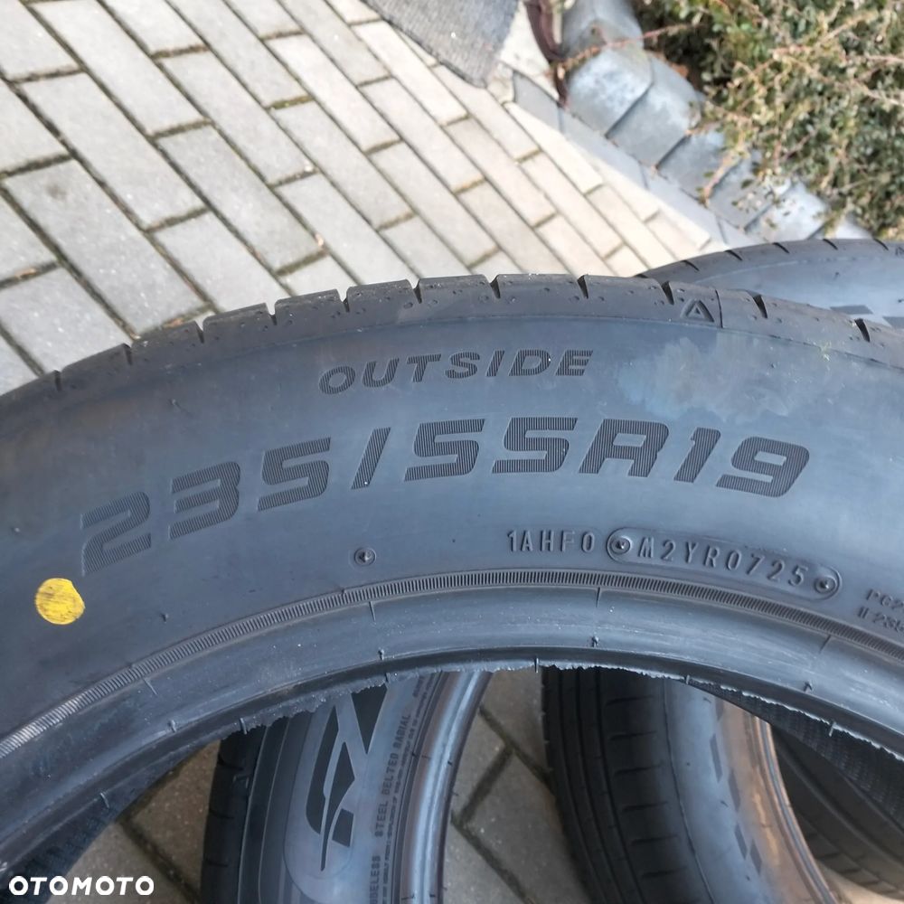 235/55/19 Falken Azenis fk 520 - 4