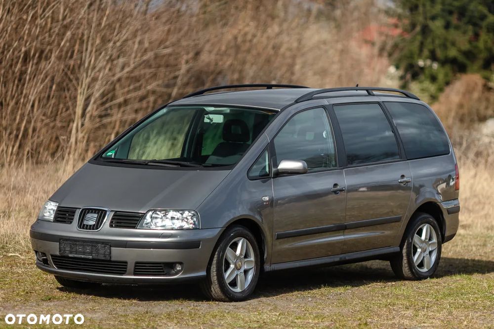 Seat Alhambra 2.0 TDI Reference - 3