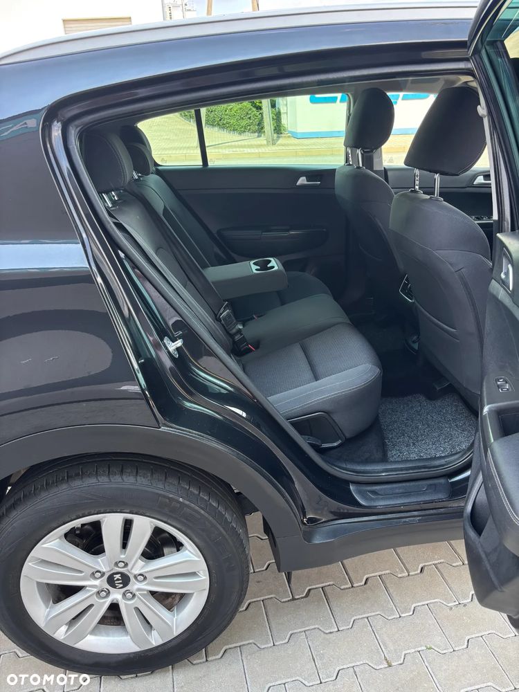 Kia Sportage 1.6 GDI 2WD VISION - 16