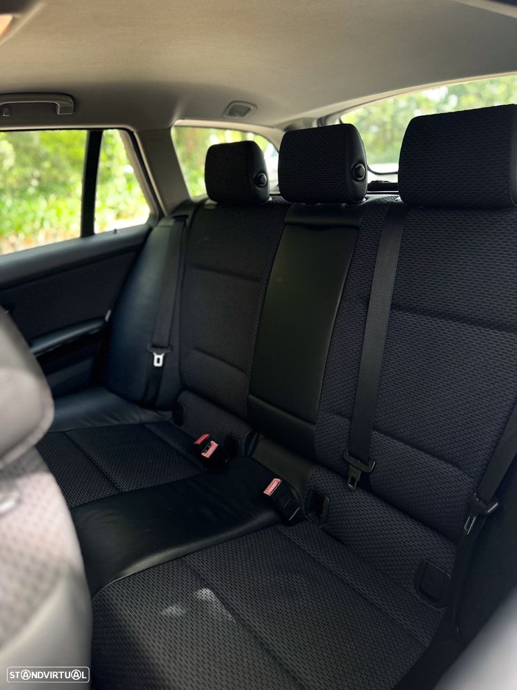 BMW 318 d DPF Edition Sport - 9