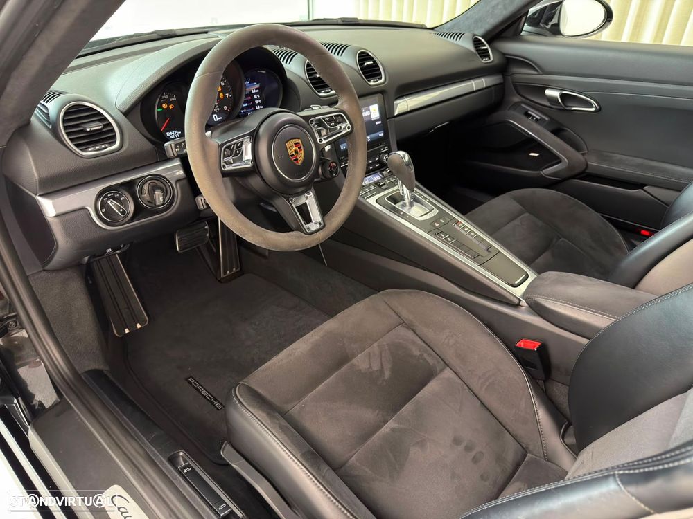 Porsche 718 Cayman 2.5 GTS PDK - 12