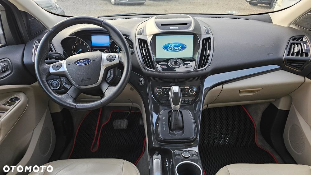 Ford Escape 2.0 EcoBoost FWD Titanium - 16