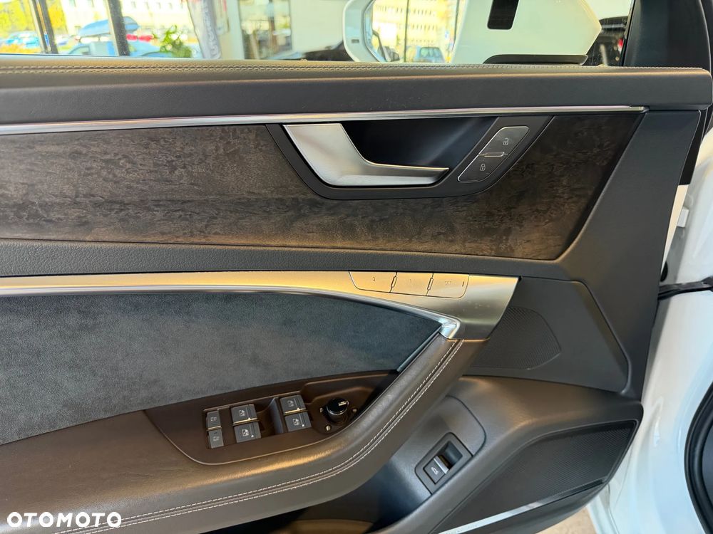 Audi A6 Limousine 50 TDI quattro tiptronic design - 16