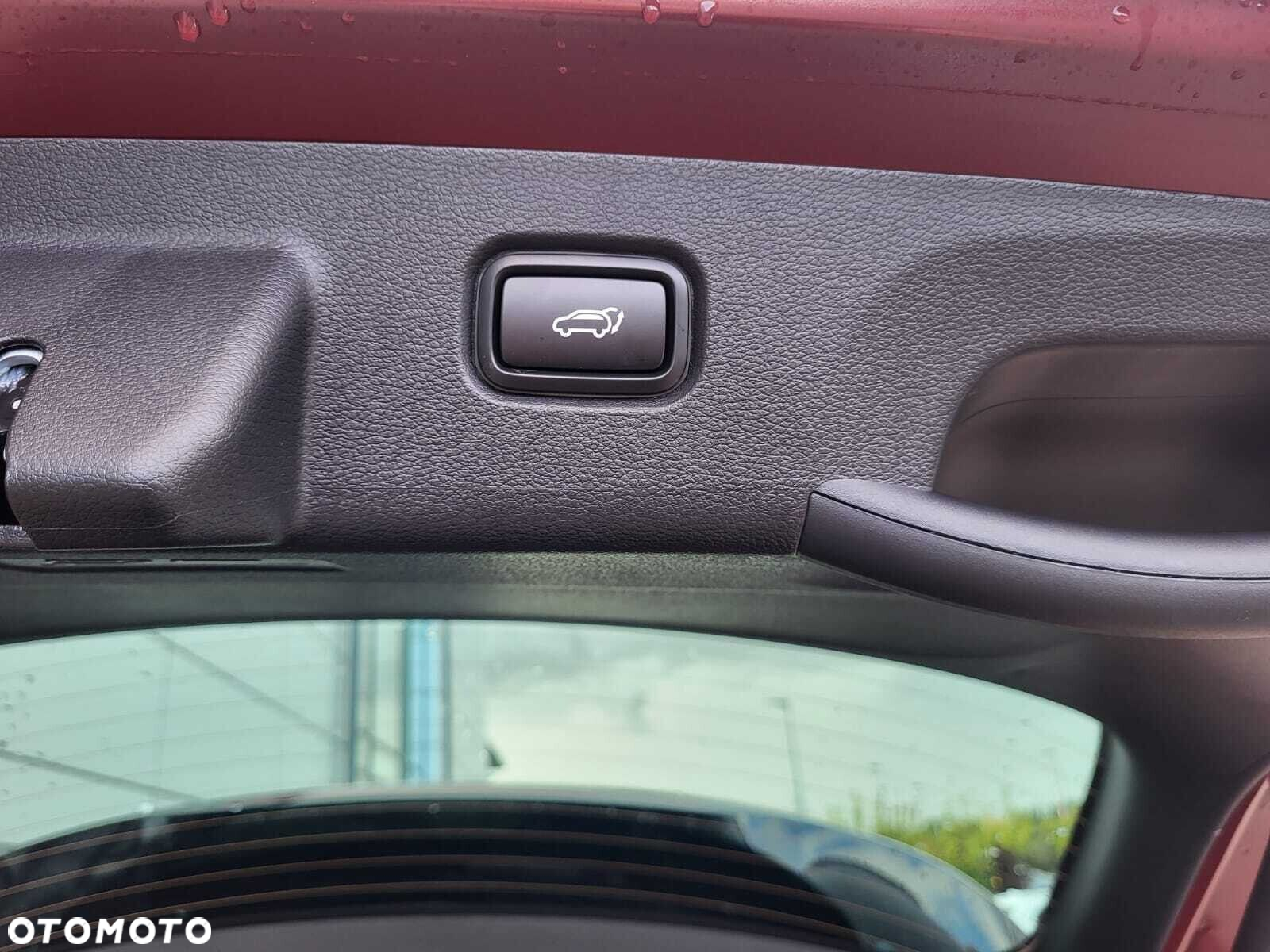 Kia Sportage - 11