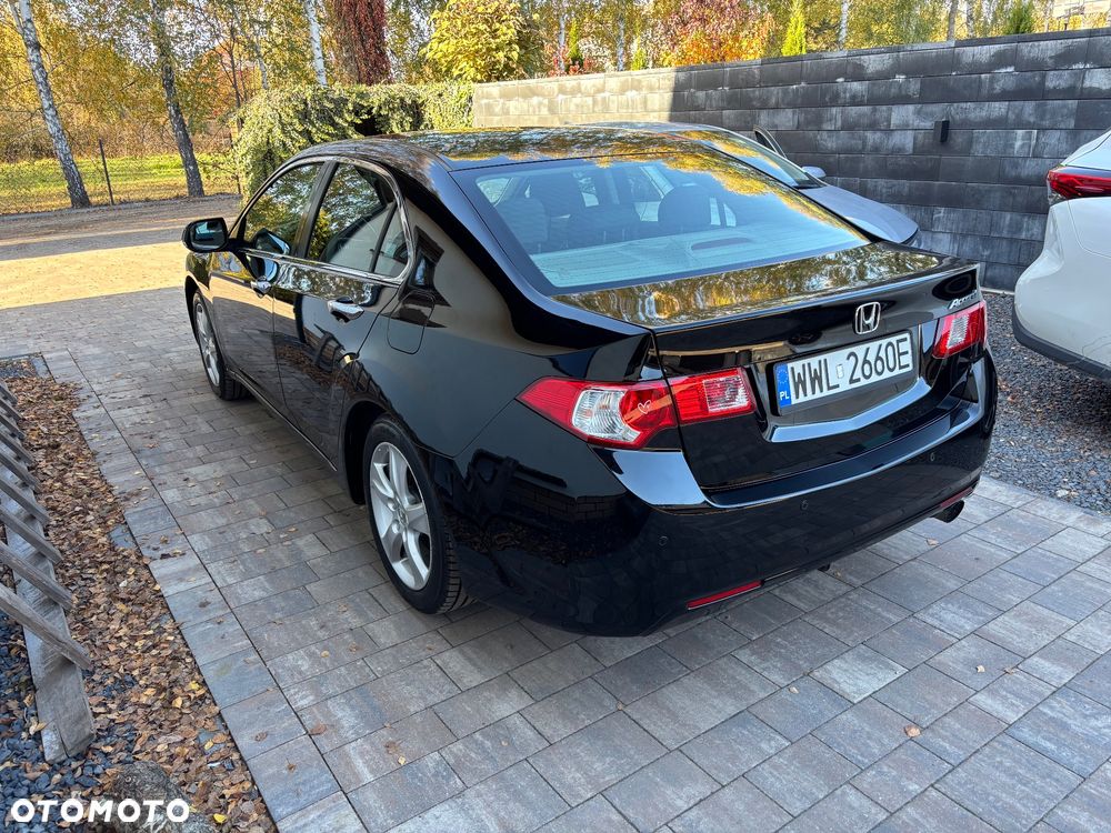 Honda Accord - 4