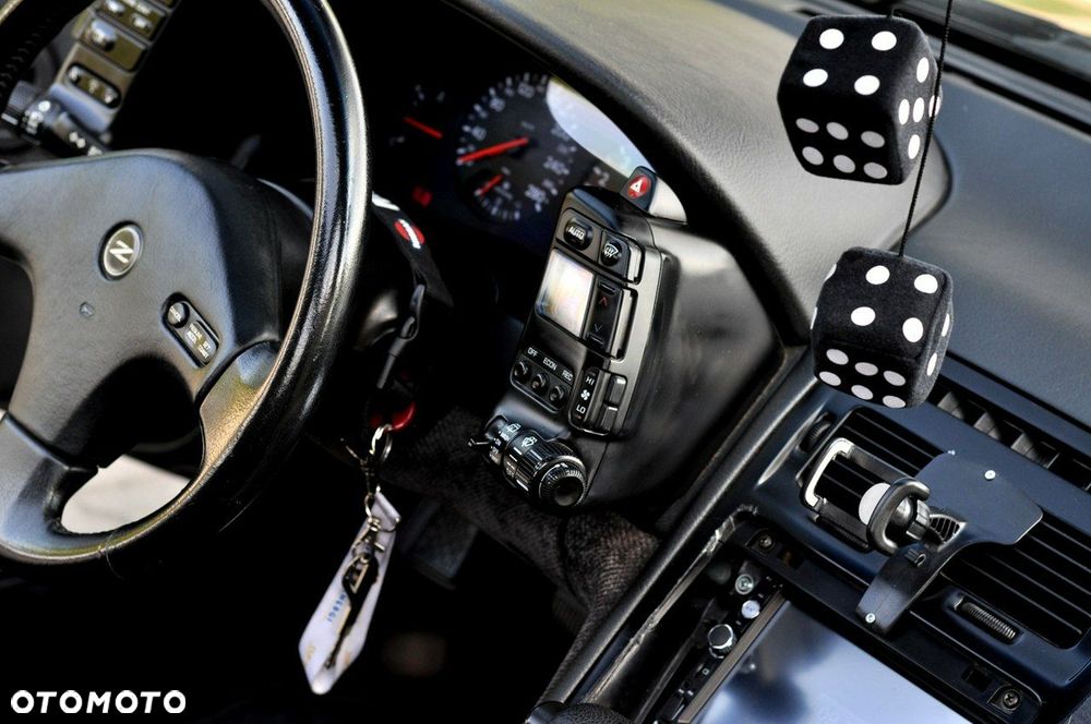 Nissan 300 ZX - 24