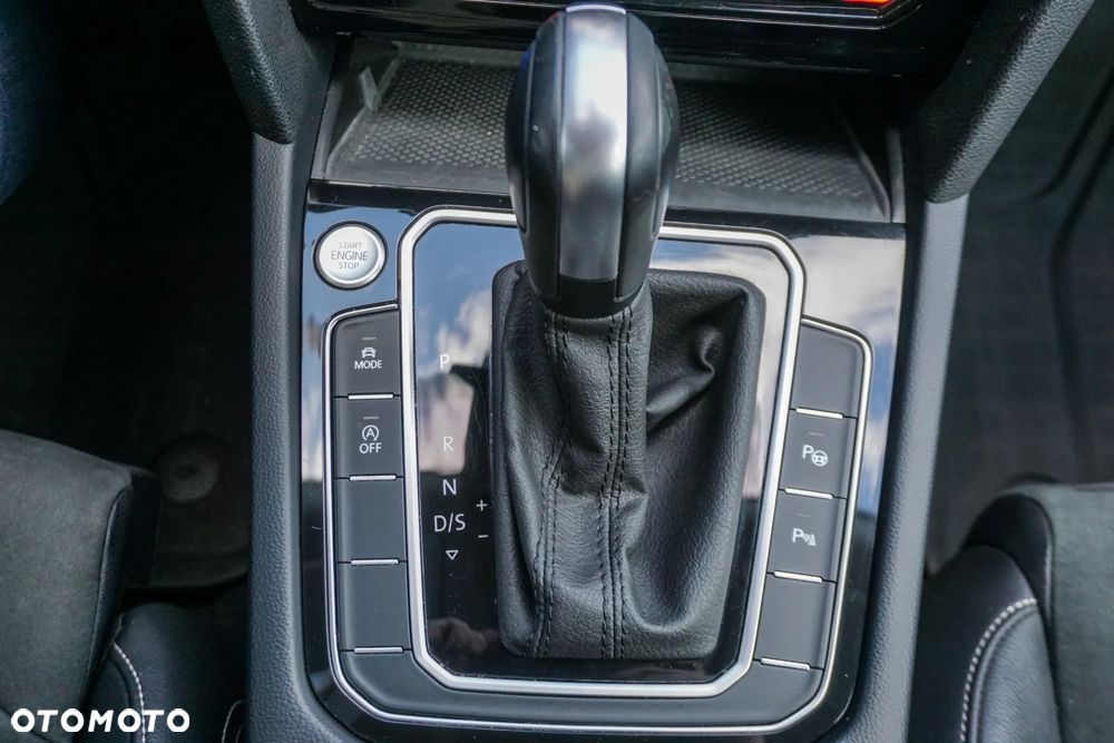 Volkswagen Passat ver-2-0-tdi-evo-elegance-dsg - 36