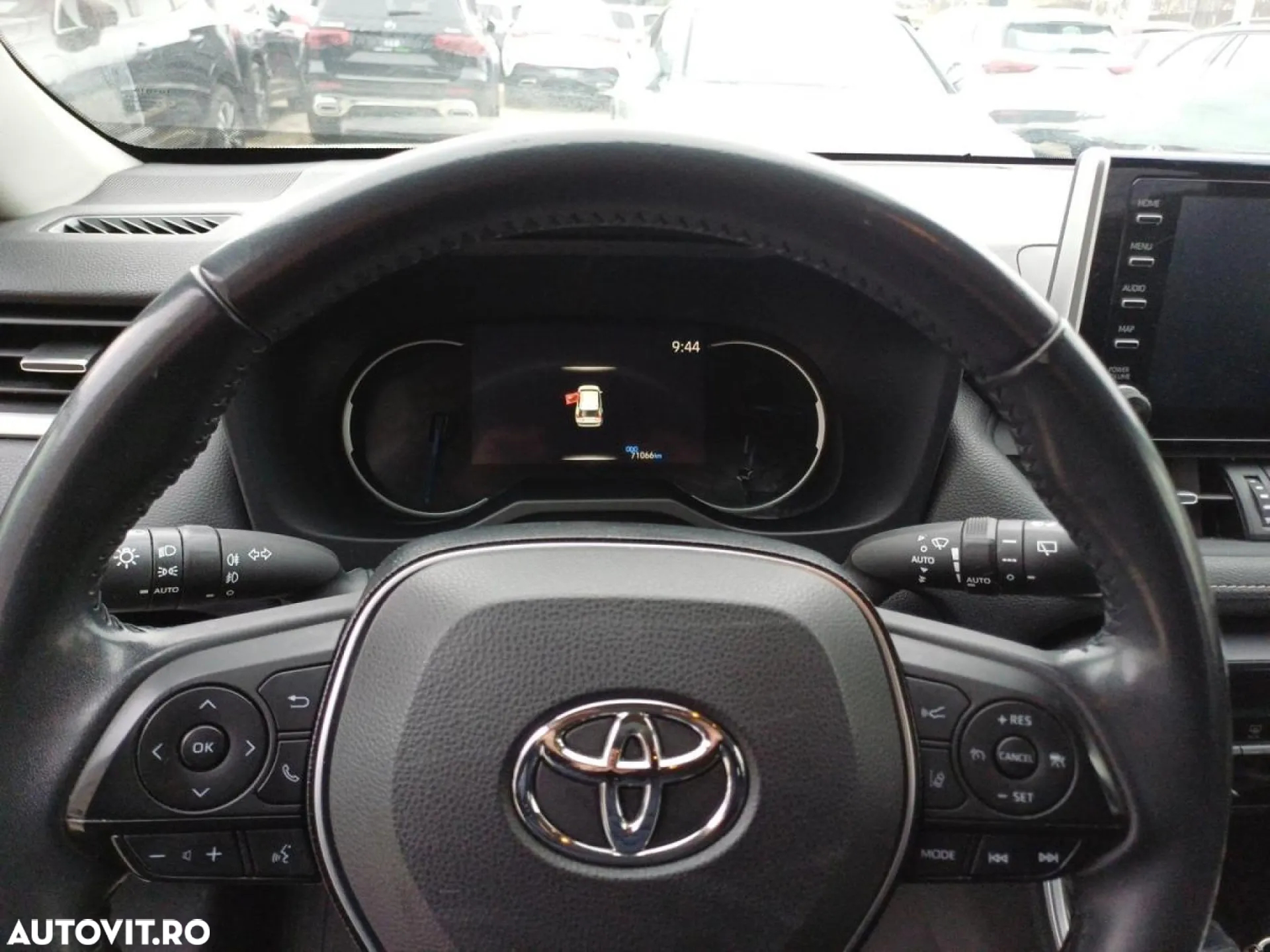 Toyota RAV4 - 19