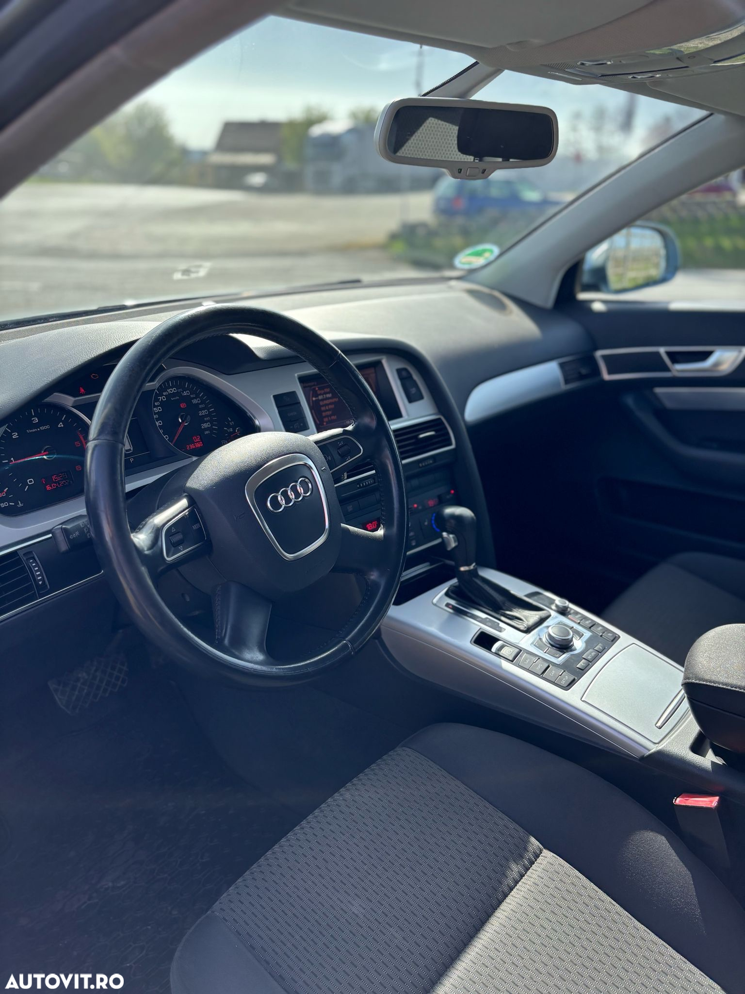 Audi A6 Avant 2.0 TDI DPF multitronic - 10