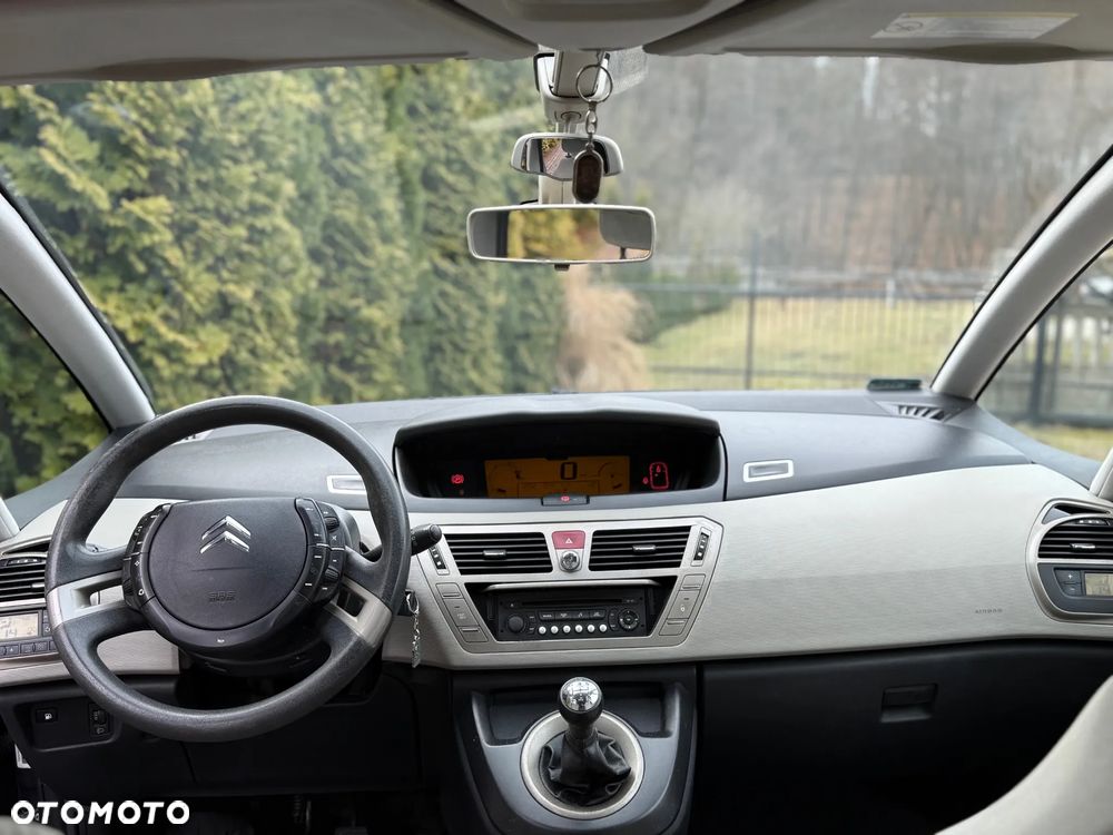 Citroën C4 Picasso - 11