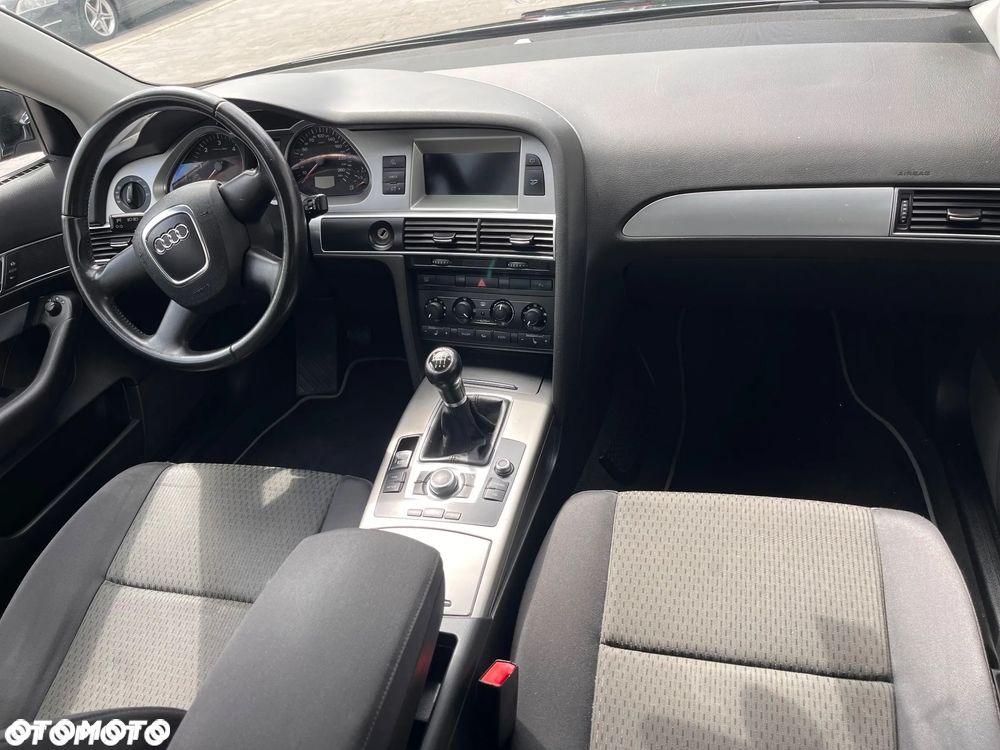 Audi A6 Avant 2.0 TDI - 21