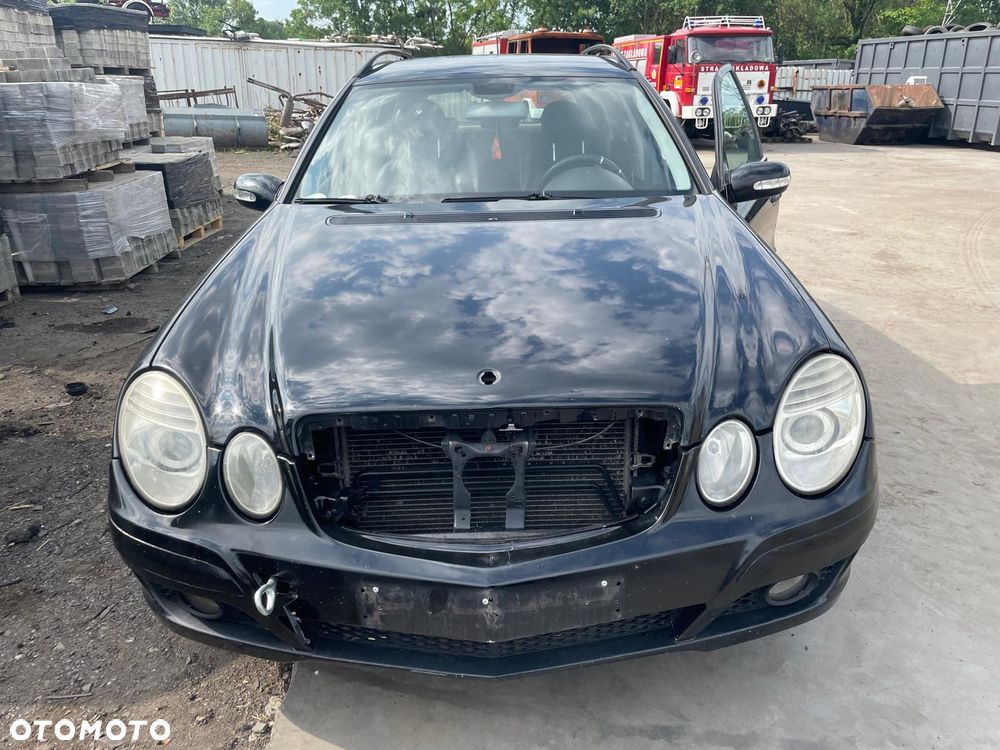 Mercedes E 220 CDI NA  CZĘŚCI!!! - 1