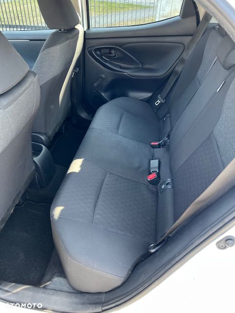 Toyota Yaris - 6