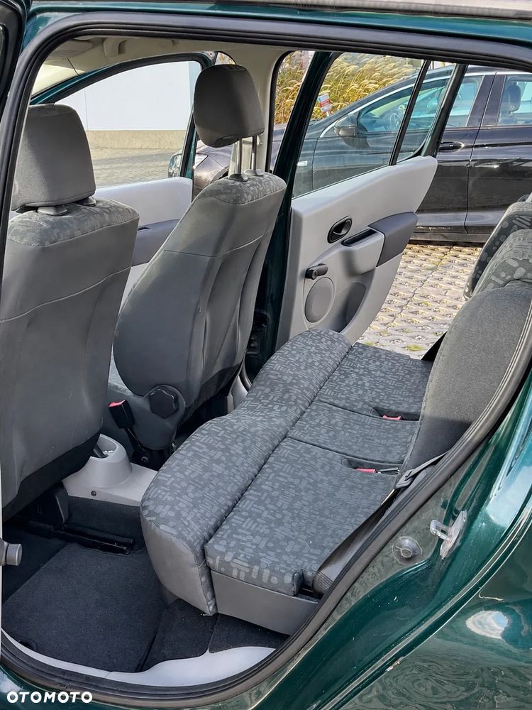 Renault Modus 1.2 Confort Privilege - 8