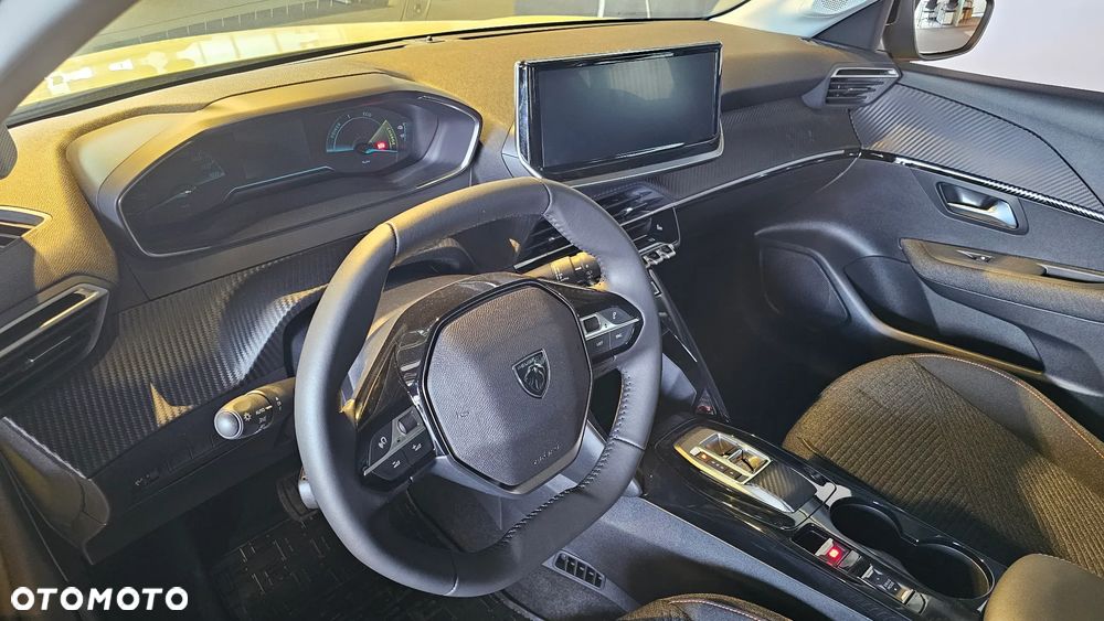 Peugeot 208 Allure - 5