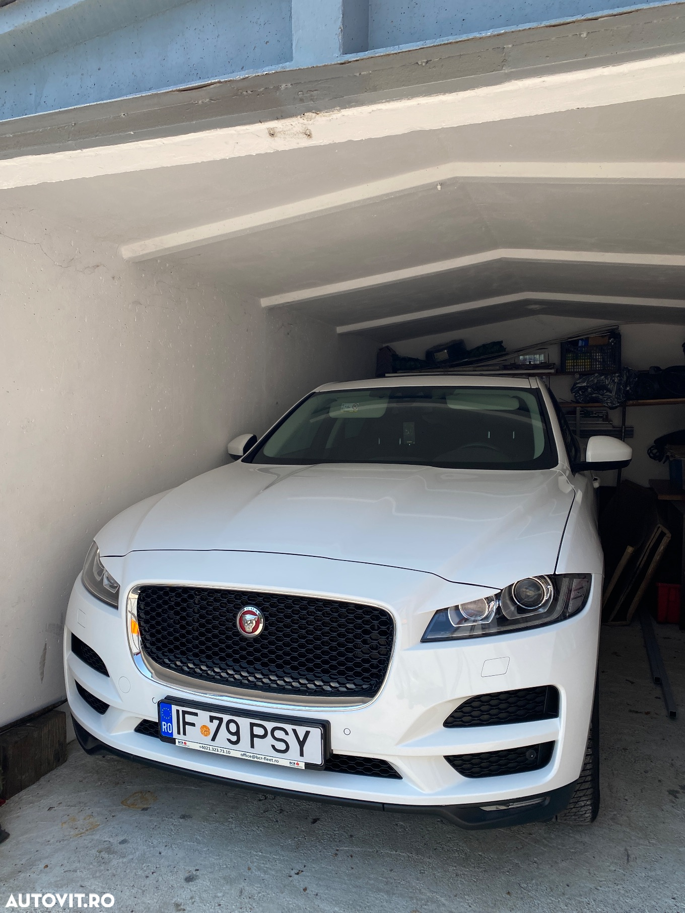 Jaguar F-Pace 20d AWD Prestige - 8