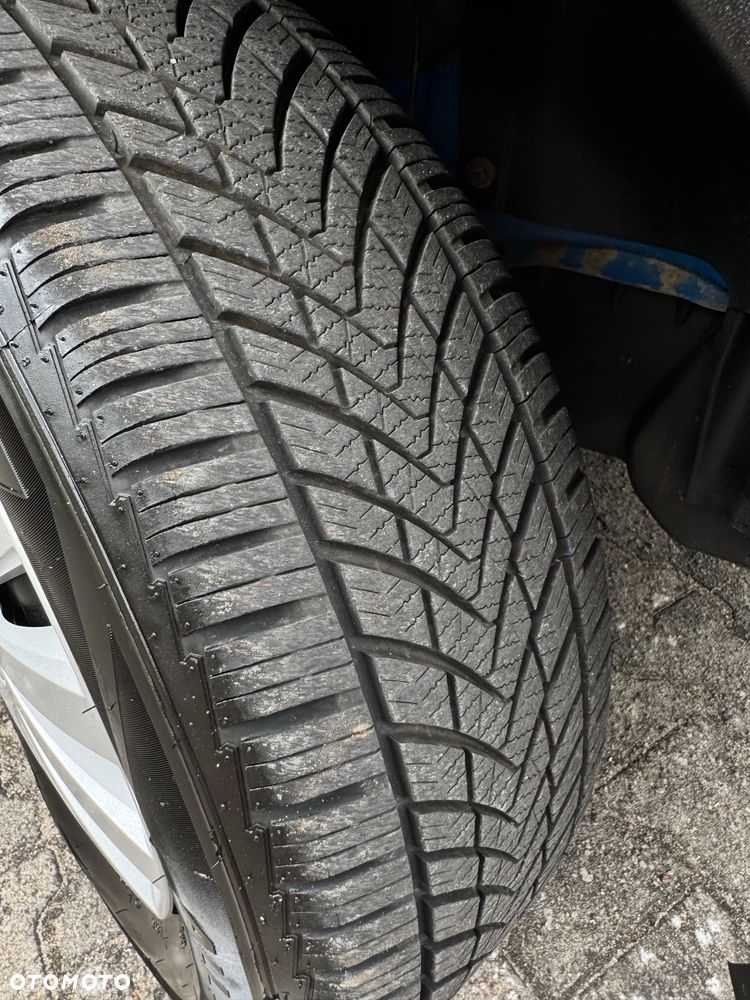 Ford Connect - 13