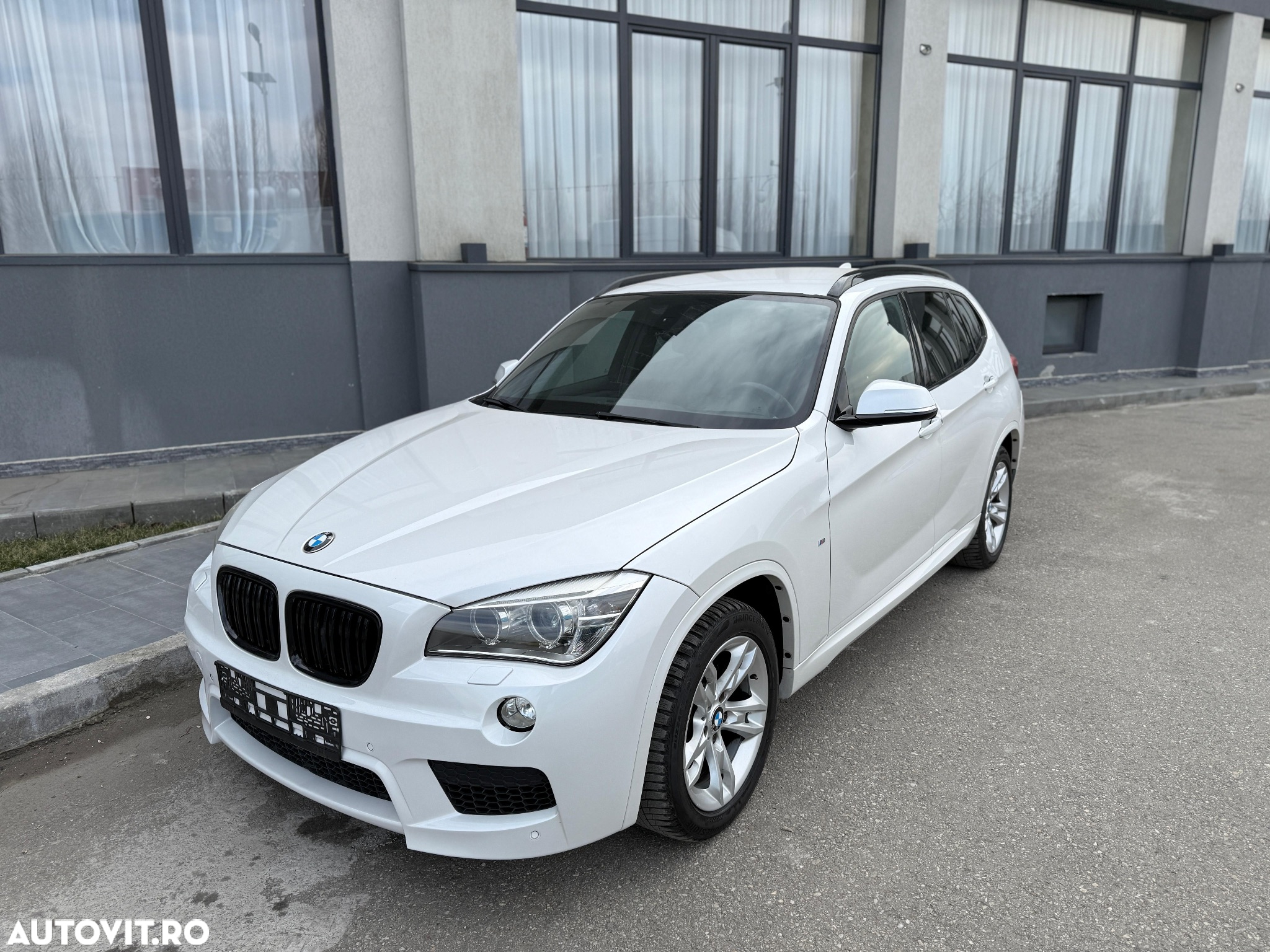 BMW X1 xDrive20d Aut. Sport Line - 9