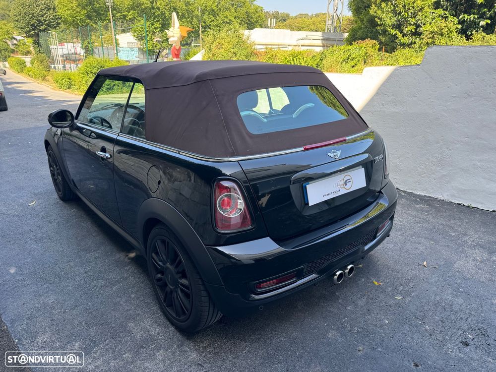 MINI Cabrio Cooper S - 11