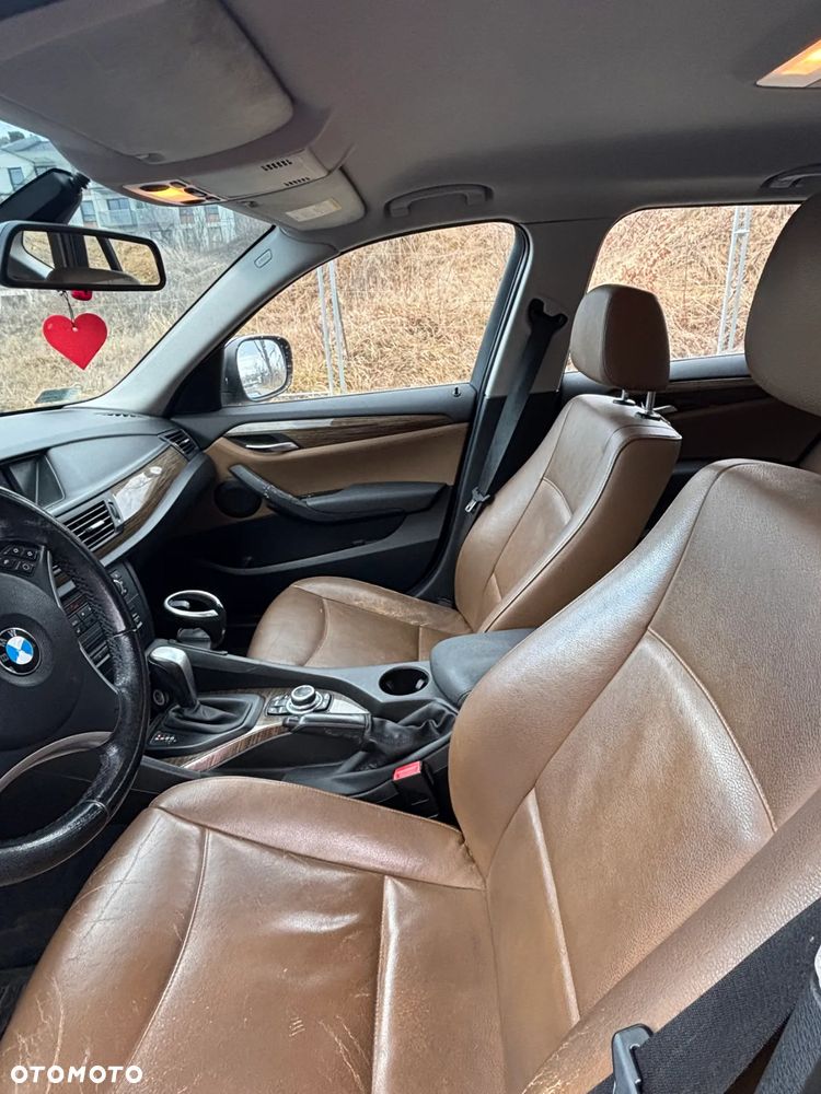 BMW X1 - 15