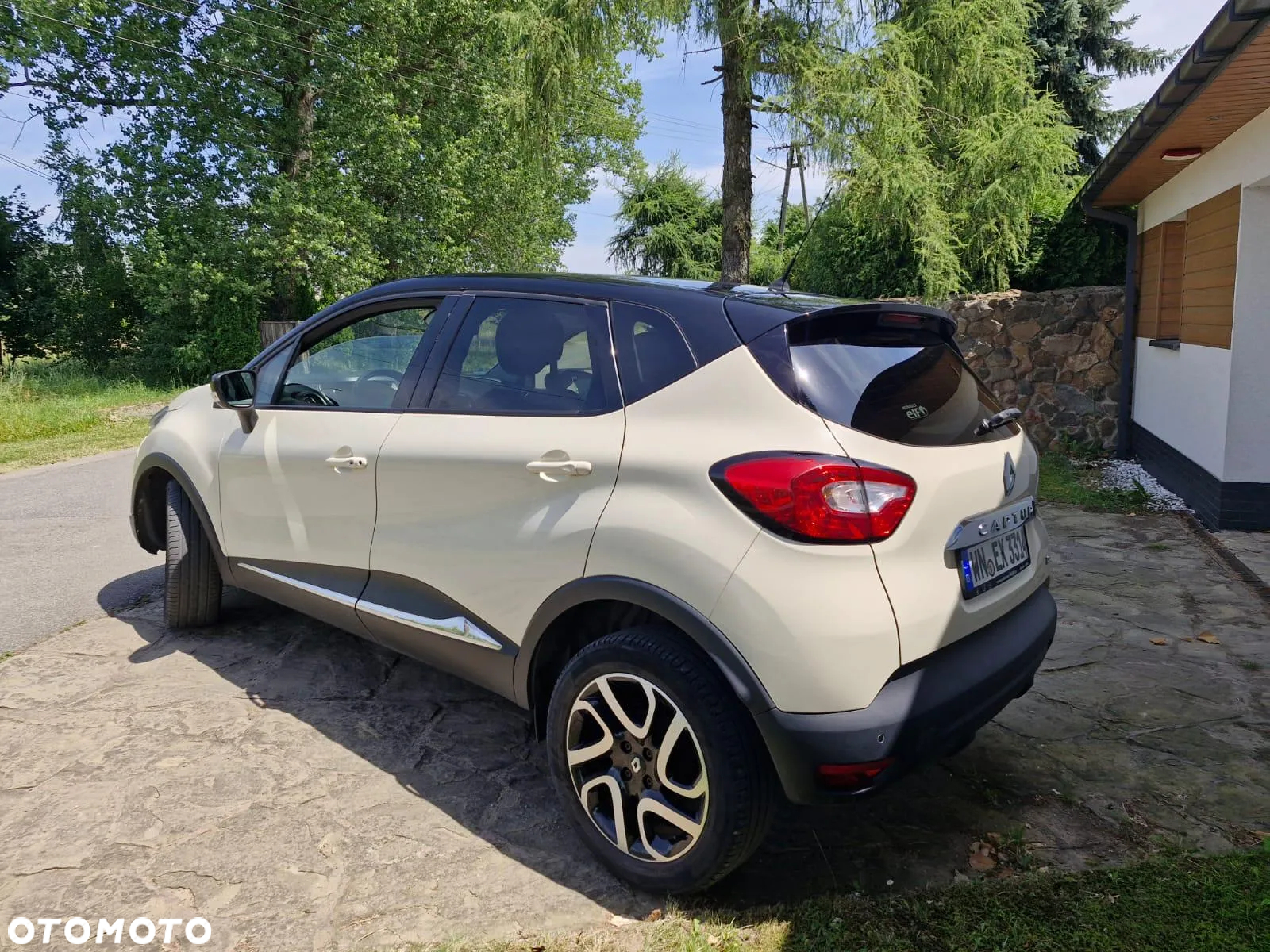 Renault Captur (ENERGY) TCe 90 BOSE EDITION - 21