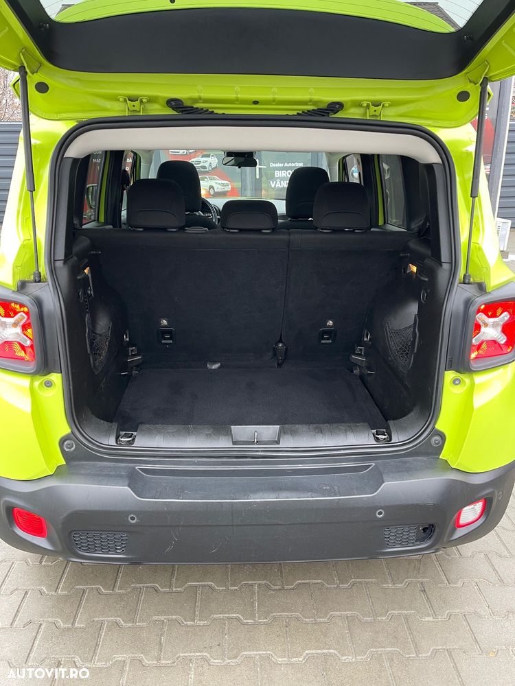 Jeep Renegade 1.6 E-TorQ 4x2 Sport - 14