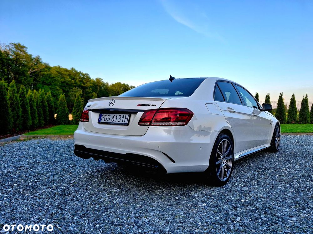 Mercedes-Benz Klasa E - 18