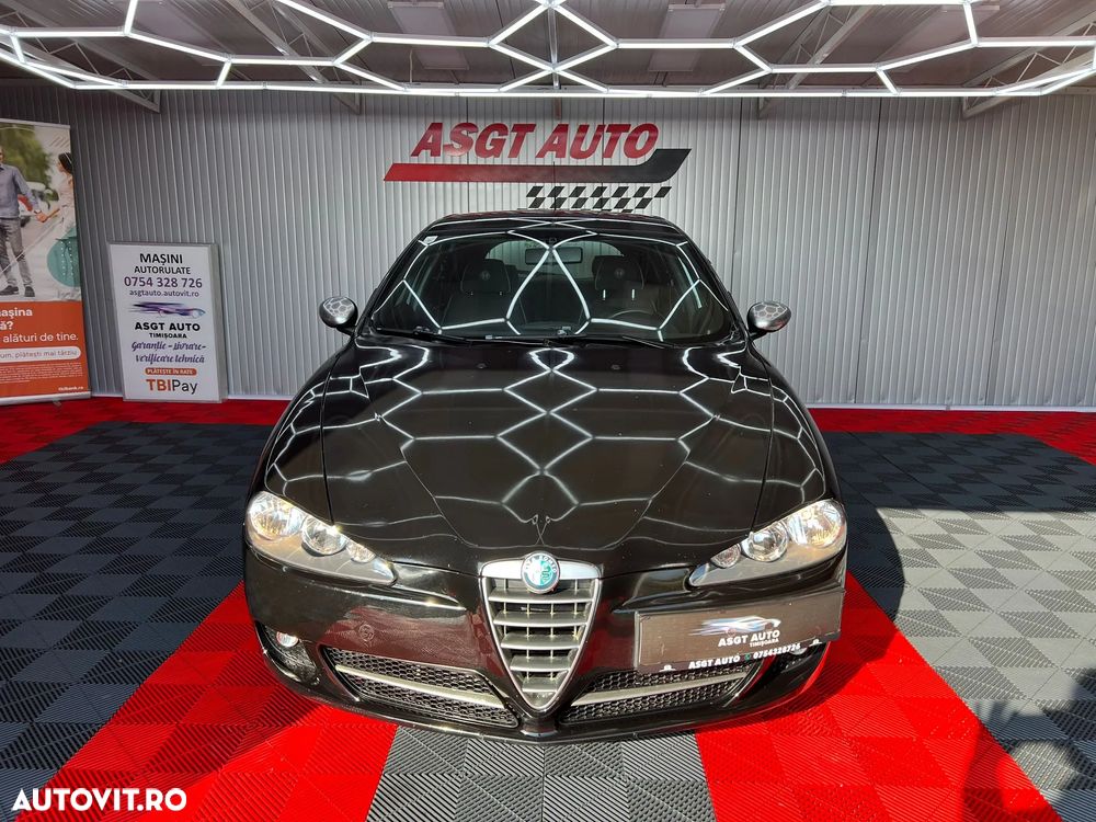 Alfa Romeo 147 - 2