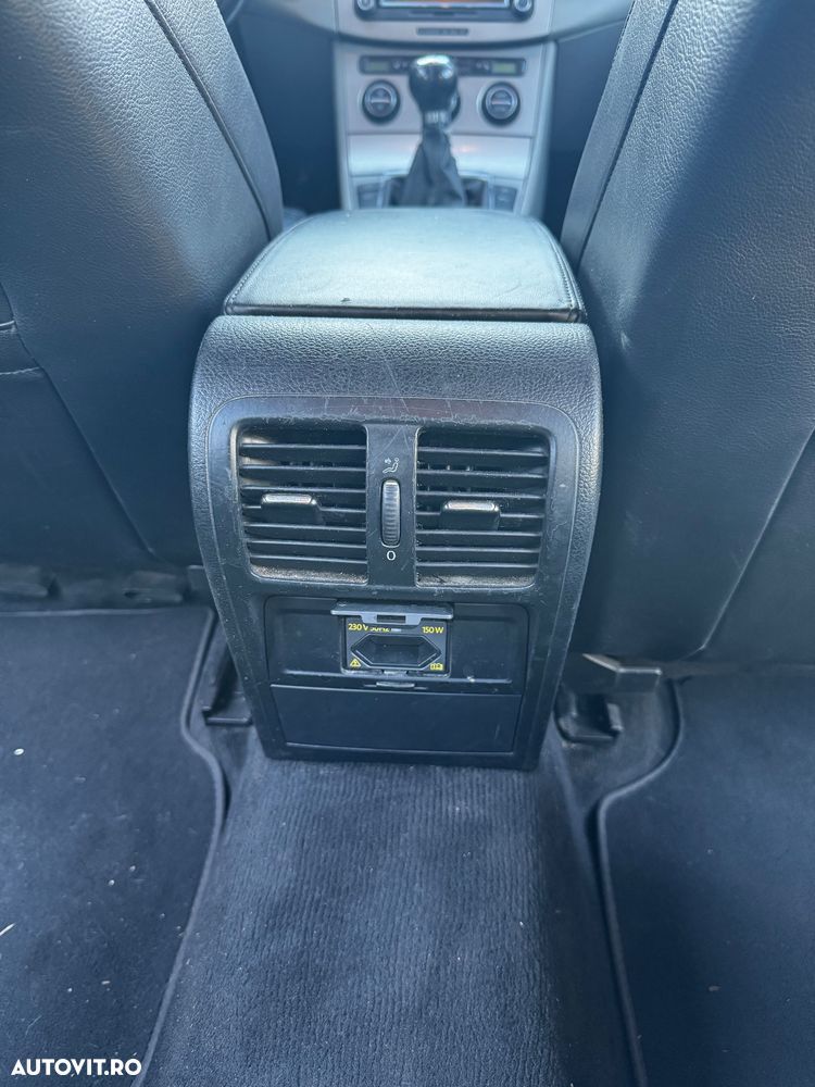 Volkswagen Passat 1.9TDI Highline - 8