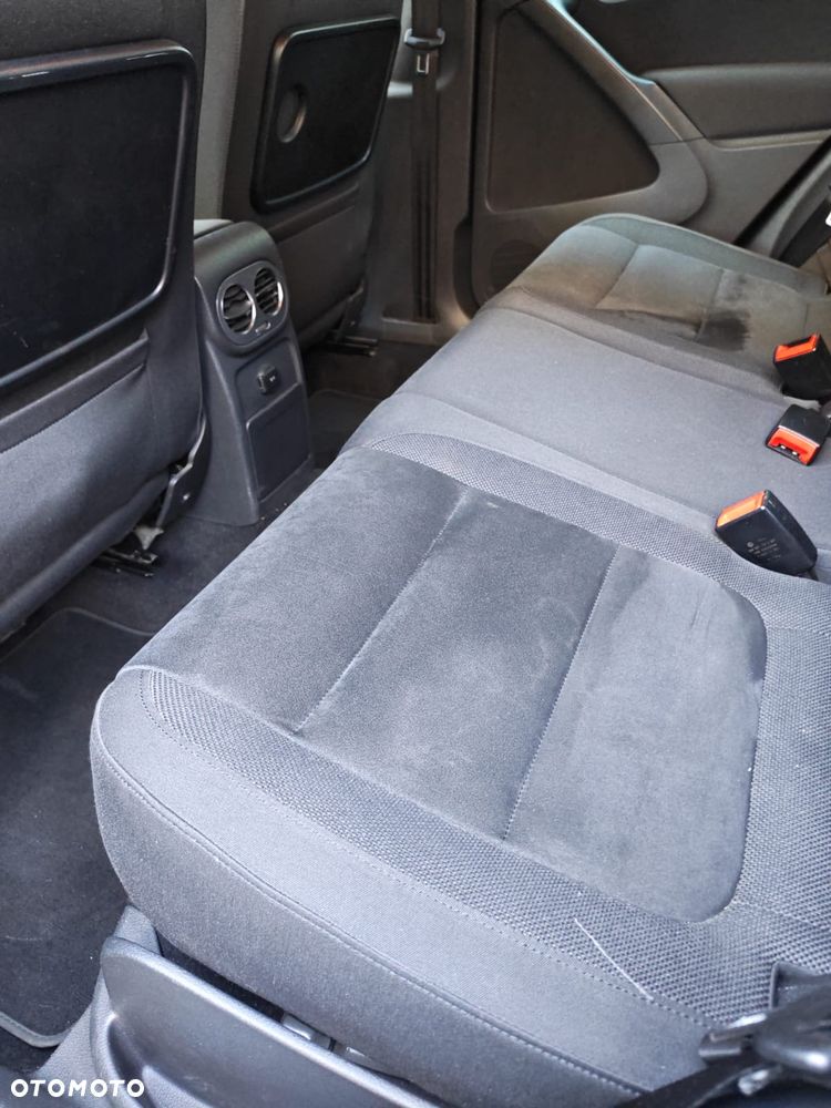 Volkswagen Tiguan 2.0 TDI BlueMot Trend&Fun - 11