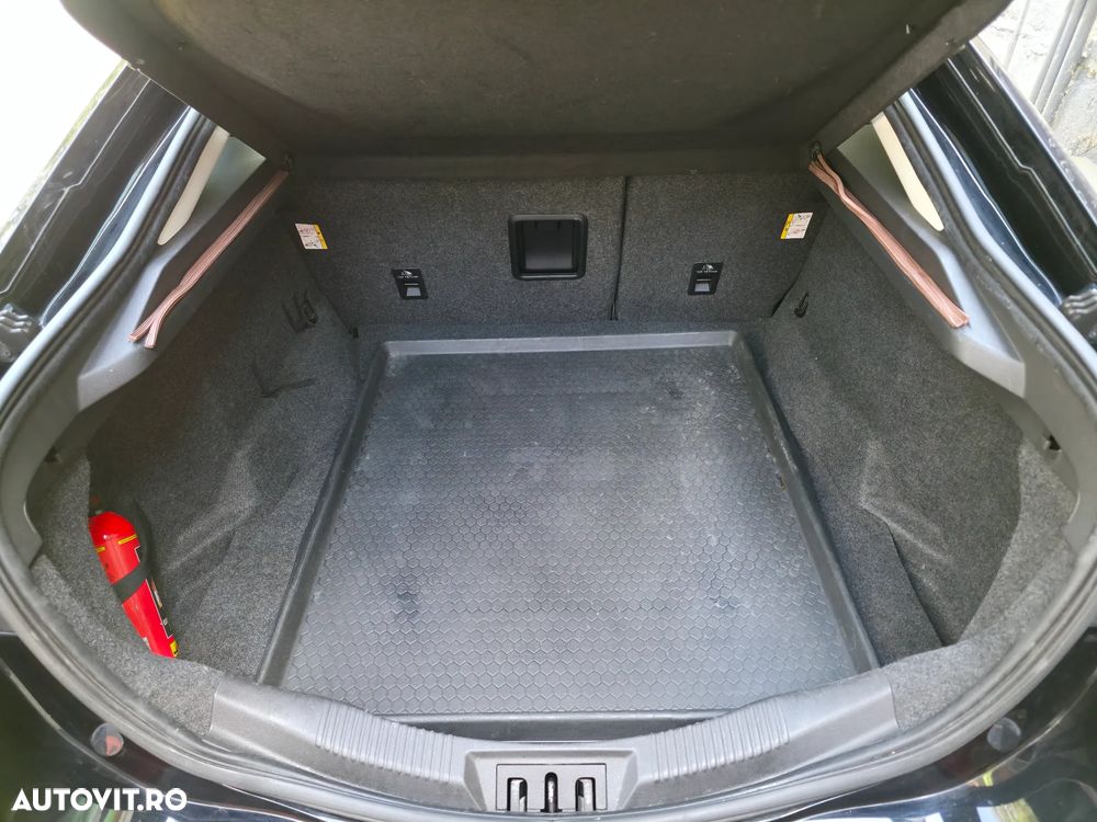 Ford Mondeo 2.0 TDCi AWD Titanium - 11