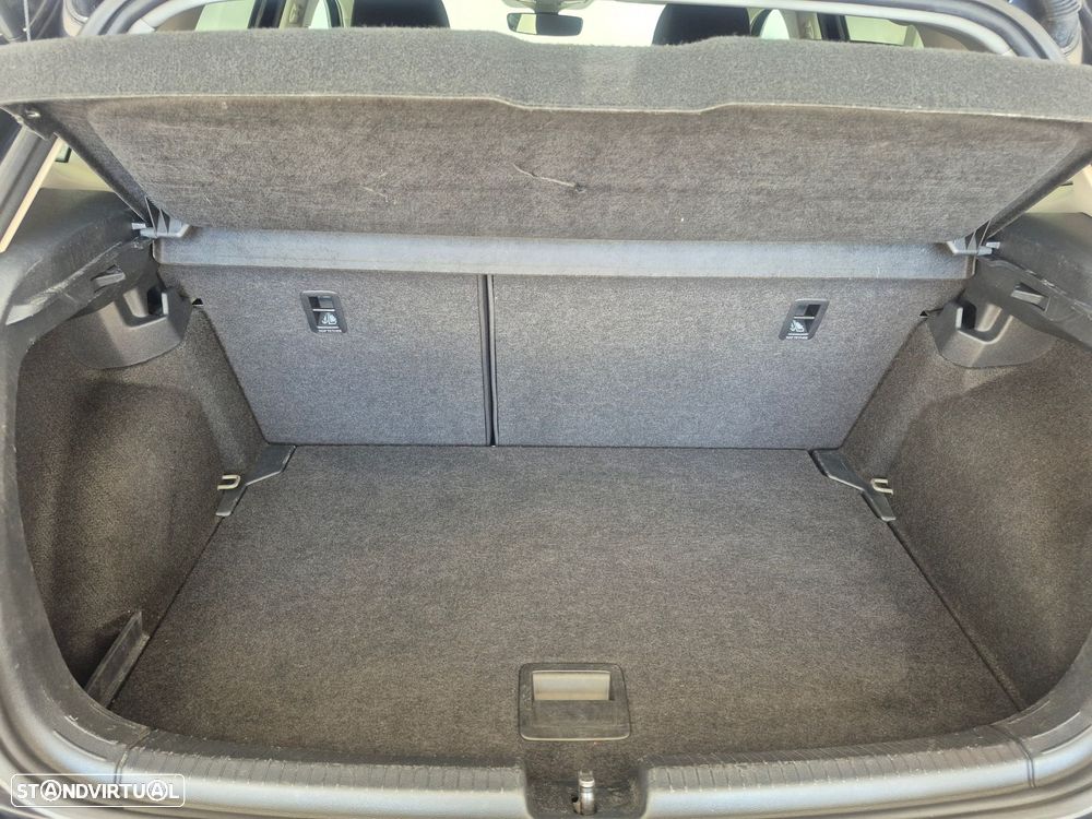 VW Polo 1.0 TSI Style DSG - 26