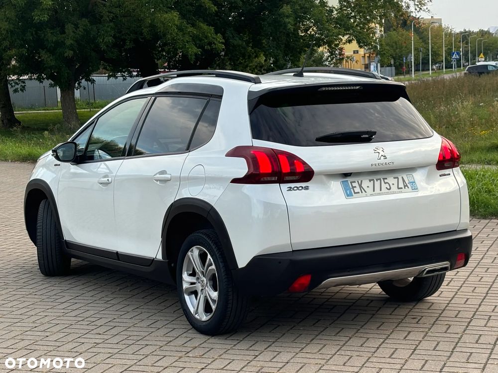 Peugeot 2008 PureTech 110 Stop&Start GT-Line Edition - 5