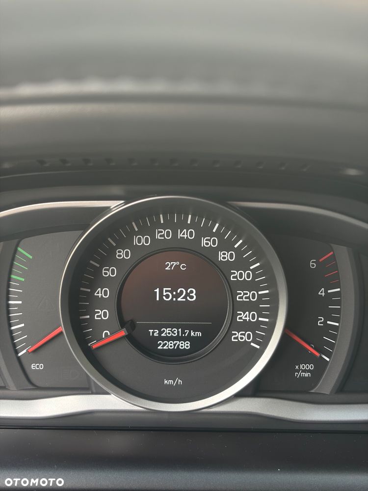 Volvo XC 60 - 21