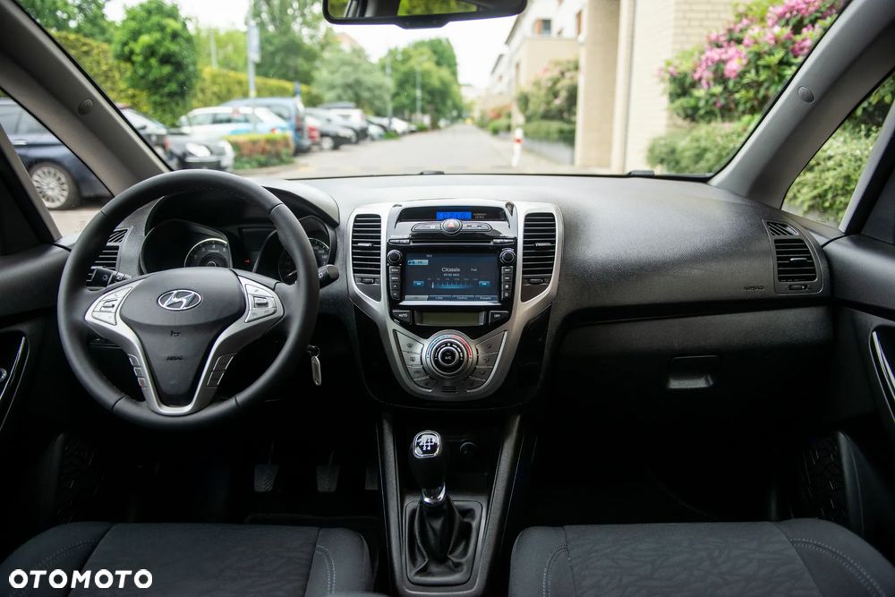 Hyundai ix20 1.4 blue Comfort - 25