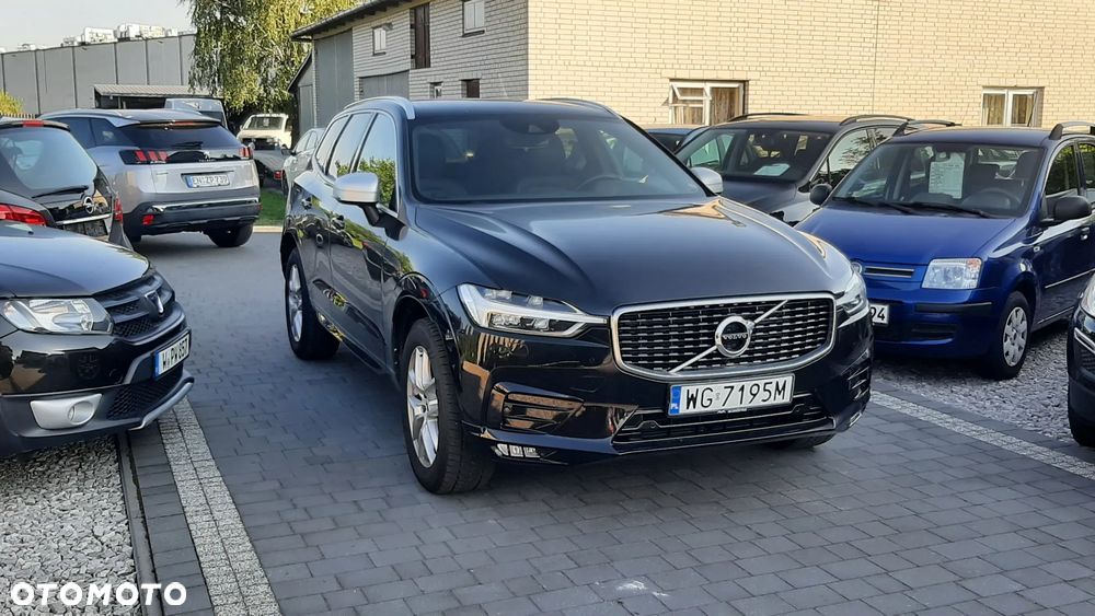 Volvo XC 60 D5 AWD R-Design - 3