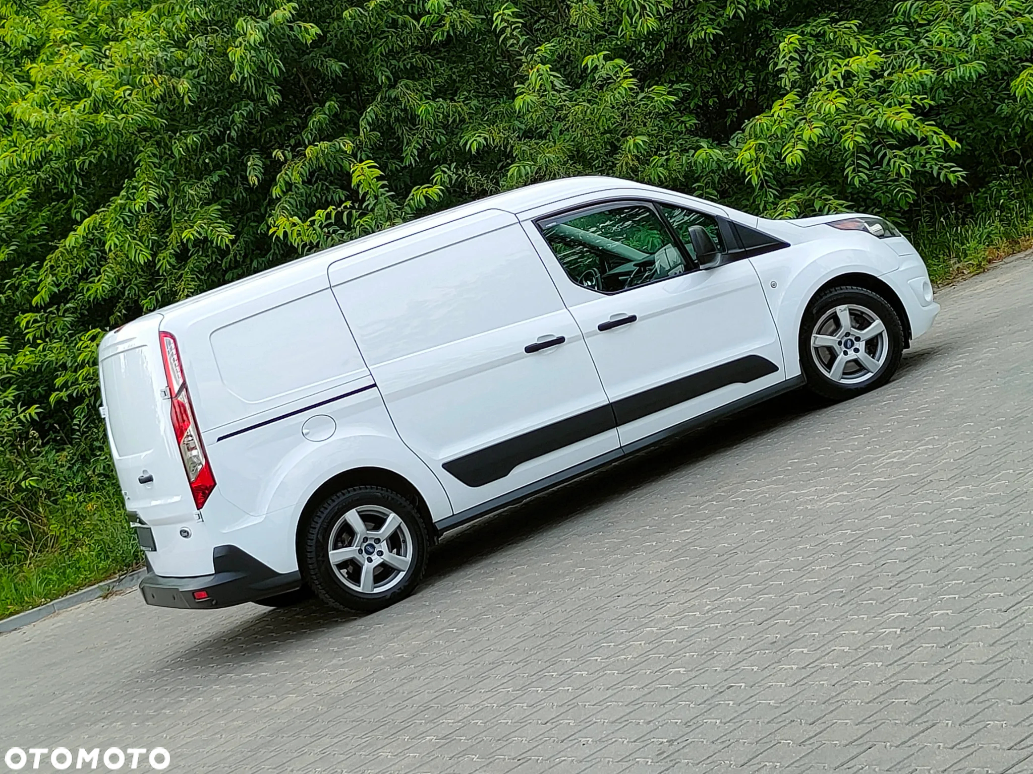 Ford Connect - 10