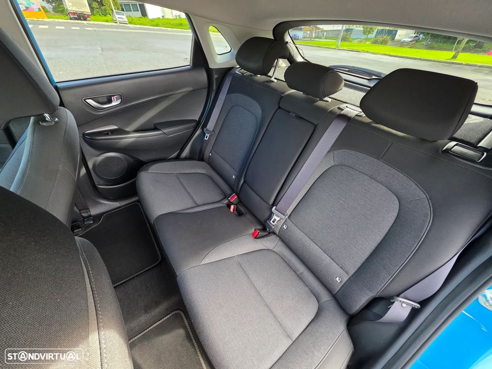 Hyundai Kauai Business - 19