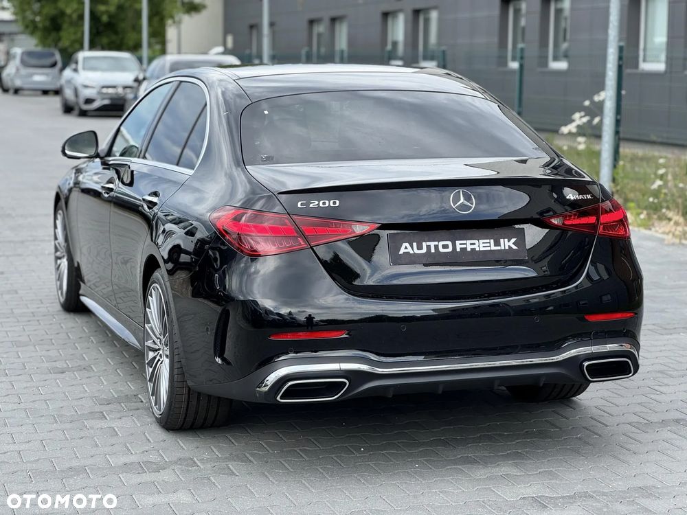 Mercedes-Benz Klasa C 200 4Matic 9G-TRONIC AMG Line - 9