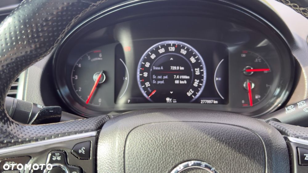 Opel Insignia 2.0 Bi Turbo CDTI Tour - 12