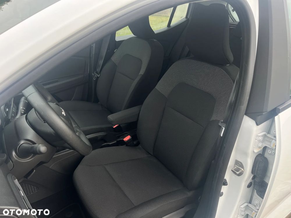 Dacia Sandero 1.0 TCe Expression - 11