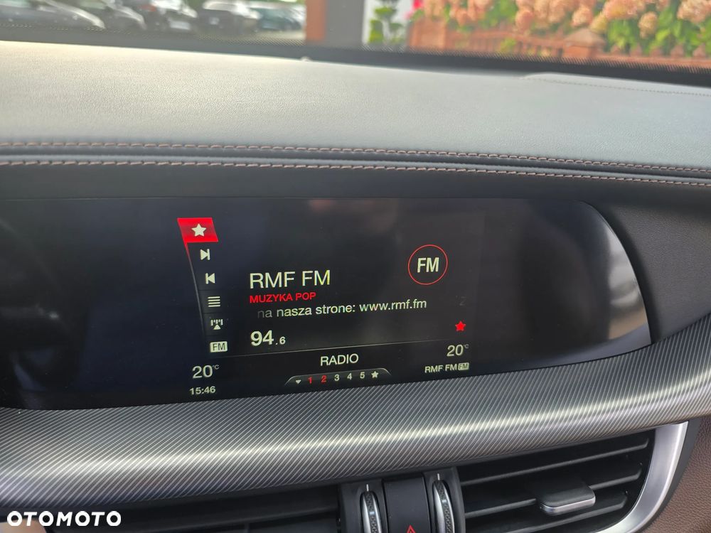 Alfa Romeo Stelvio - 30