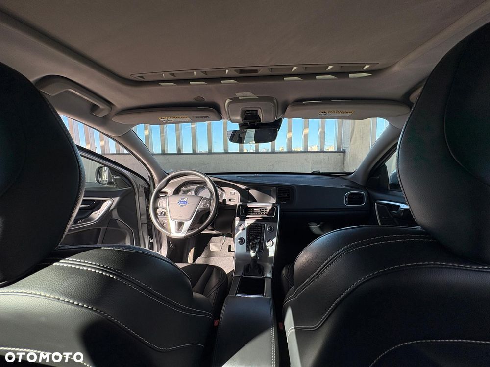 Volvo S60 - 14