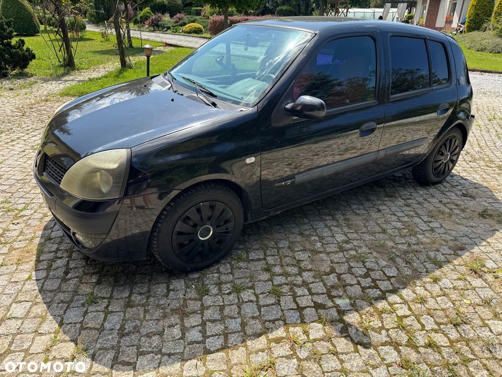 Renault Clio - 1