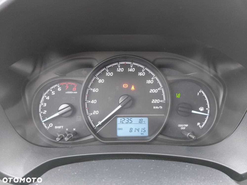 Toyota Yaris - 17